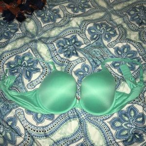 Victoria’s Secret 38C Mint Bra